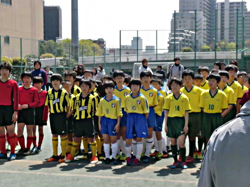 八潮fc 全日本少年サッカー大会東京都第8ブロック大会開会式 6年 14年4月12日 八潮fcジュニア