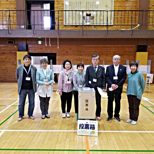アイキャッチ: R4.3.7 鈴ヶ森中学校で出前模擬選挙