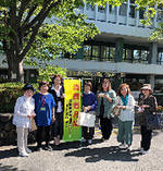 5月は「消費者月間」 啓発ティッシュ500個を配りました